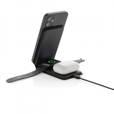 Logotrade Werbeartikel das Foto: Swiss Peak 15W 3-in-1 magnetischer Wireles Charger aus rPU