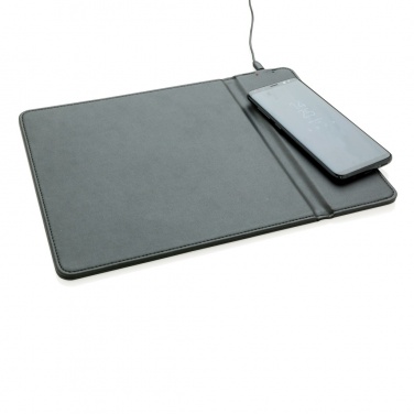 Logotrade Werbegeschenke das Foto: Mousepad mit Wireless-5W-Charging Funktion