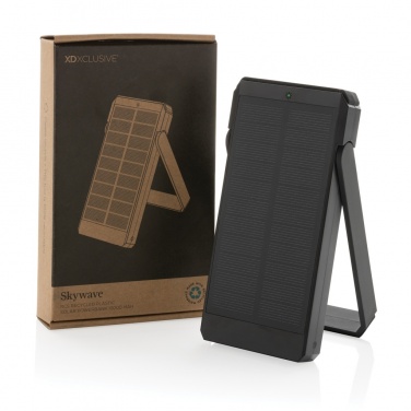 Logotrade Werbegeschenke das Foto: Skywave 10000mAh Solarpowerbank aus RCS recycelt. Kunststoff