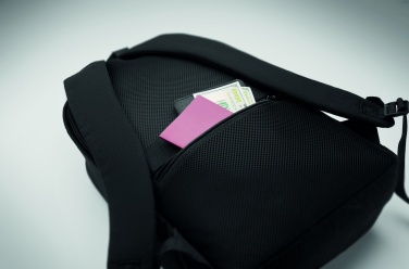 Logotrade Geschäftsgeschenke das Foto: Ein 15-Zoll-Laptop-Rucksack aus recycelter Baumwolle (Pre-Consumer) und recyceltem Polyester mit individuell anpassbarem Druck