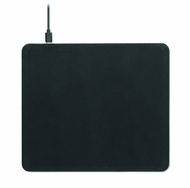 Logotrade werbemittel das Foto: Mousepad mit Ladestation 15W