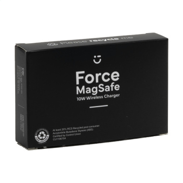 Logotrade Werbeartikel das Foto: Force MagSafe 10W recyceltes kabelloses Ladegerät