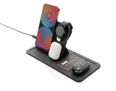 Logotrade Werbegeschenke das Foto: Swiss Peak 3-in-1- Wireless-Charging Desk-Tray aus RCS rPU