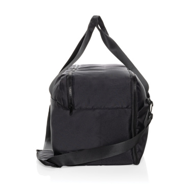 Logotrade Werbeartikel das Foto: Schweizer Peak Aware™ RPET 15,6" Laptop-Wochenendtasche