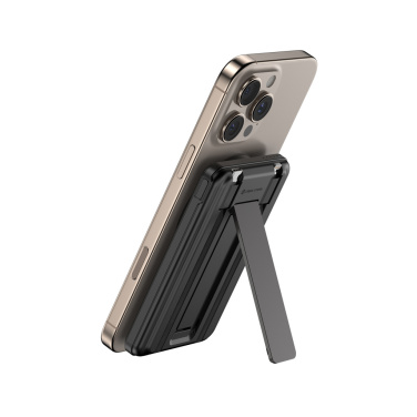 Logotrade Werbeartikel das Foto: Urban Vitamin Redwood 5-in-1 5.000mAh 20W PD magn. Powerbank