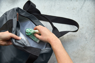 Logotrade Werbegeschenke das Foto: Black+Blum isolierte 16L Trage- & Kühltasche