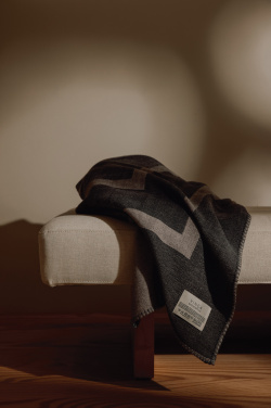 Logotrade Geschäftsgeschenke das Foto: VINGA Monogram GRS Decke