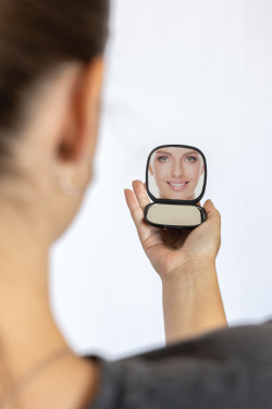 Logotrade werbemittel das Foto: Reflecta Make-Up Spiegel aus RCS rec. ABS