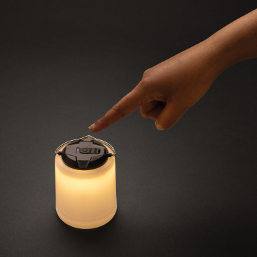 Logotrade Geschäftsgeschenke das Foto: Limio tragbare wiederaufladbare Tischlampe aus RCS rec. ABS