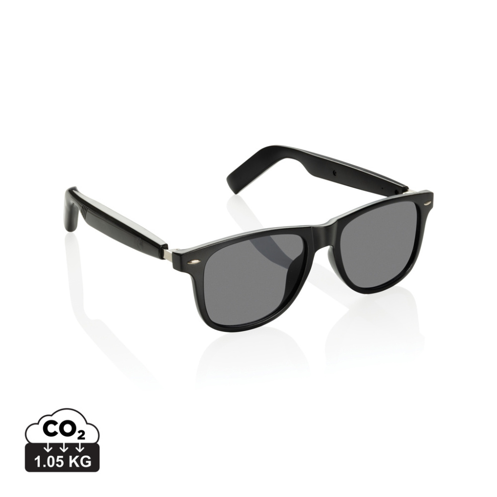 Logotrade Geschäftsgeschenke das Foto: Miro – KI-gestützte Audiobrille mit Übersetzungsfunktion