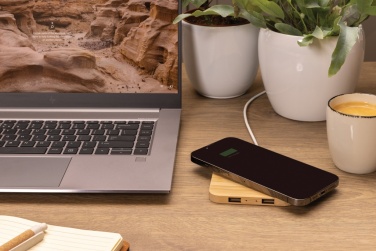 Logo trade business gift photo of: Bamboo 10W wireless charger with USB