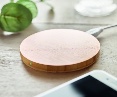 Logo trade promotional giveaway photo of: Wireless charger bamboo 10W RUNDO +