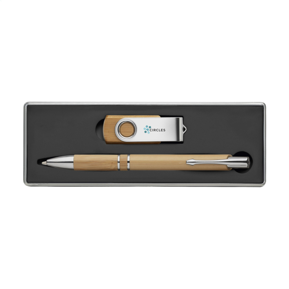 Logo trade promotional items image of: Bamboo Connect Giftset 8 GB