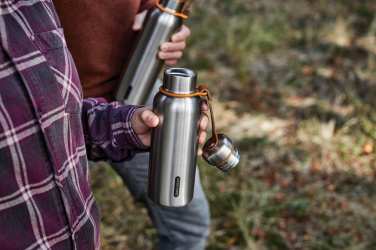 Logotrade advertising products photo of: Black+Blum Insulated Water Bottle Small 500ml