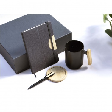 Logo trade ärikingi pilt: Kinkekomplekt Laura A5 märkmiku, pastaka ja kruusiga