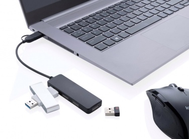 Logotrade reklaamtoote foto: RCS taaskasutatud plastist kahe sisendiga USB-jaotur