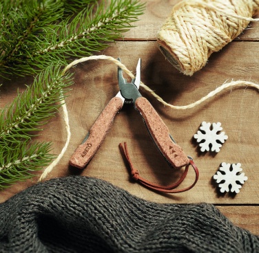 Logo trade reklaamkingid foto: Mitme tööriistaga taskunoa kork