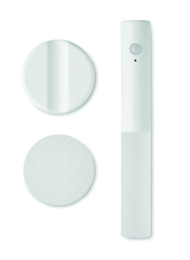 Logotrade ärikingituse foto: SENLUZ laetav sensorvalgusti