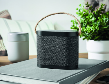 Logotrade reklaamkingituse foto: WUSIC 15 W juhtmevaba laadija kõlar