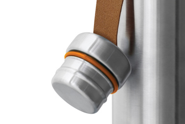 Logo trade reklaamtooted foto: Black+Blum väike termospudel 500ml