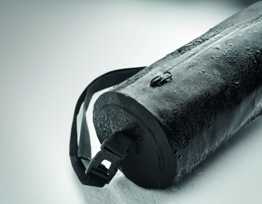 Logotrade ärikingitused pilt: 300D RPET-ist veekindel kott BRENNA