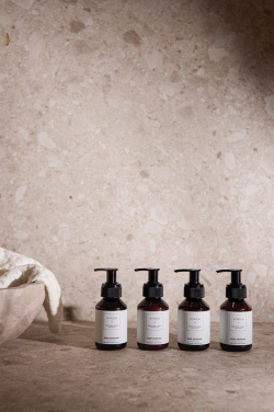 Logotrade firmakingi foto: VINGA x TGL keha- ja kätehoolduskomplekt