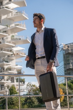 Logotrade mainoslahja ja liikelahja kuva: Bobby Bizz 2.0 -varkaudenestoreppu