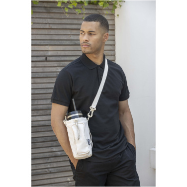 Logotrade mainoslahja ja liikelahja kuva: Trip Aware™ kierrätetystä materiaalista valmistettu 2 litran matkapullokassi