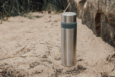 Logotrade mainoslahjat ja liikelahjat tuotekuva: VINGA Tono RCS -termosmuki kaksoiskupilla, 750 ml.