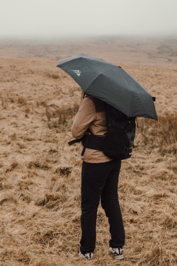 Logotrade liikelahjat mainoslahjat tuotekuva: Nordic Drift Trail 23" AWARE™ RPET -sateenvarjo UPF 50+