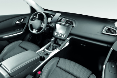 Logotrade dovana nuotrauka: 15 W magnetinis automobilio įkroviklis