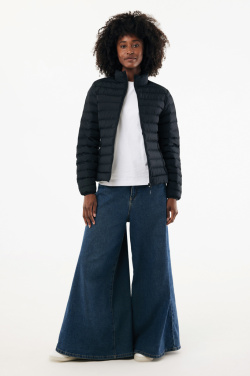 Logotrade reklaminės dovanos nuotrauka: IQONIQ Maiko moteriška perdirbto poliesterio paminkštinta striukė