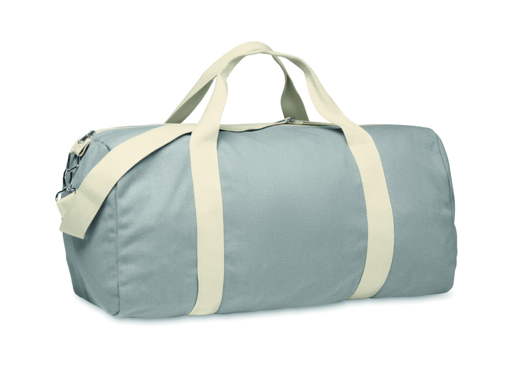 Logotrade ziemassvētku dāvanas foto: Pārstrādāts duffle soma 320 gr/m²