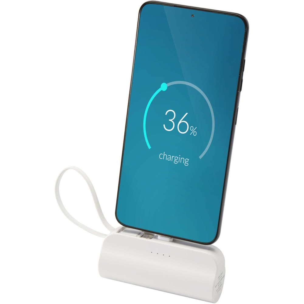 Logotrade logo dāvanas foto: Alnair 5000 mAh 10W pārstrādātas plastmasas C tipa pārnēsājamais akumulators ar iebūvētu atlokāmu statīvu un 2-in-1 kabeli