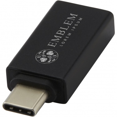 Logotrade kampanjprodukter bild: ADAPT USB-C till USB-A 3.0-adapter av aluminium