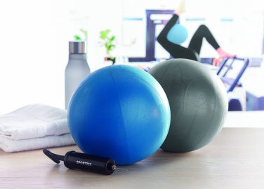 Logotrade kampanjprodukter bild: Liten pilatesboll med pump