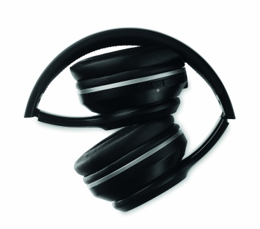 Logotrade presentreklam bild: ANC headphone and pouch