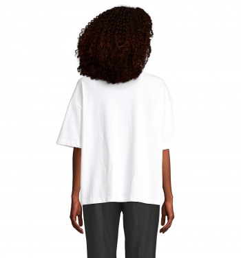 Logotrade reklamprodukter bild: BOXY WOMEN OVERSIZE T-SHIRT