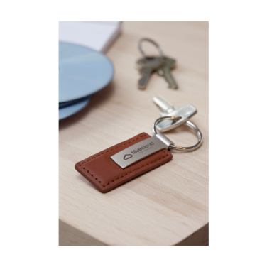 Logotrade presentreklam bild: LeatherKey nyckelring