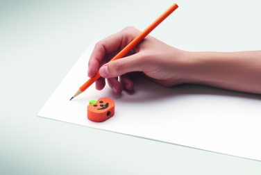 Logotrade reklamprodukter bild: Halloweenpenna med suddgummi