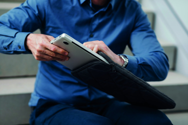 Logotrade reklamprodukter bild: Laptop nylonfodral 15"